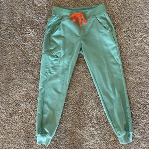 Figs Jade Zamora joggers